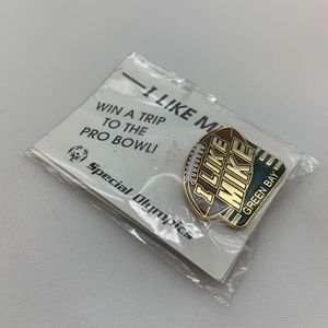 Vintage Green Bay Packers I Like Mike Green Bay Football Lapel Pin
